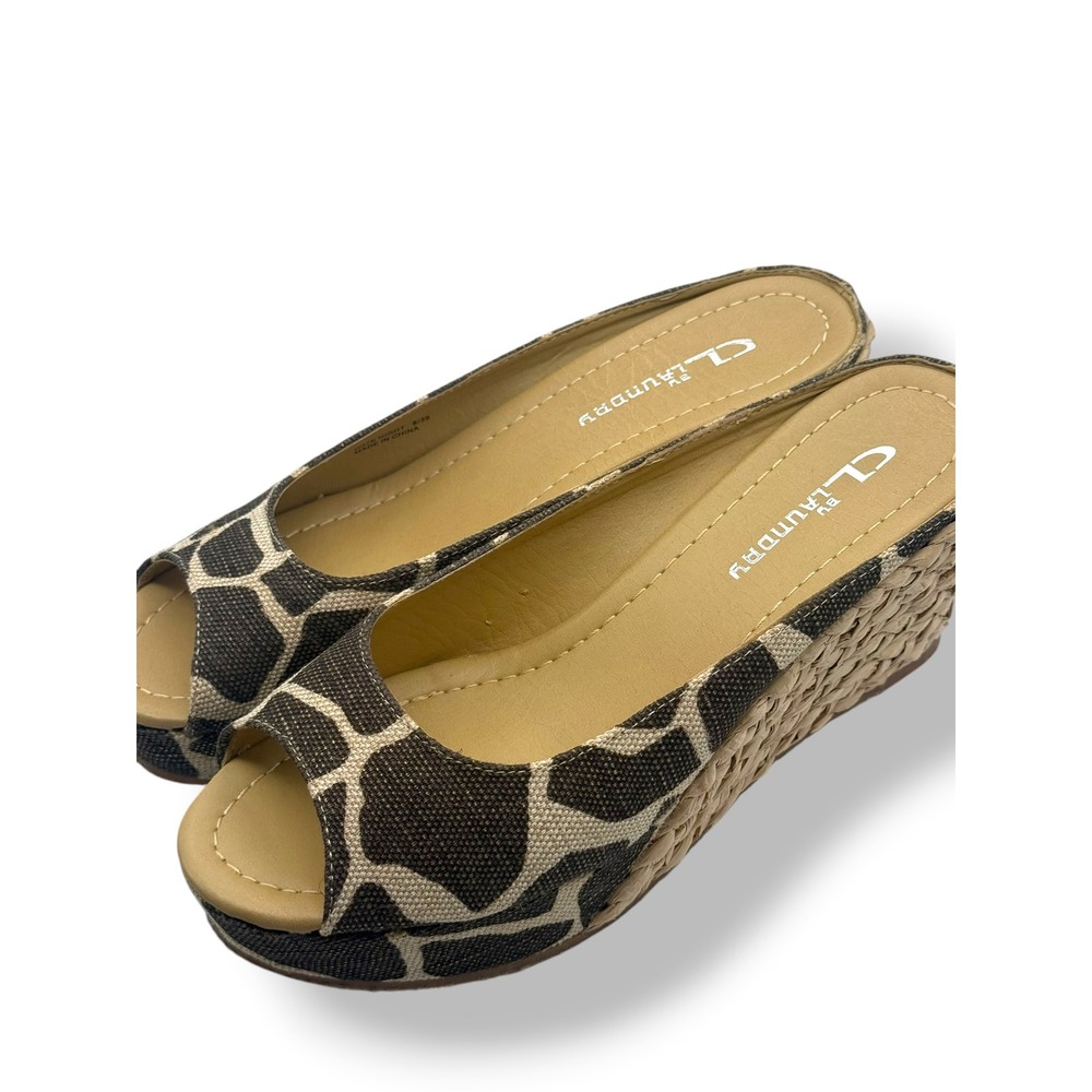 CL by Laundry Date Night Giraffe Print Espadrille Wedge Sandals Womens 8 Brown